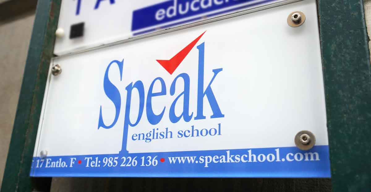 (c) Speakschool.com